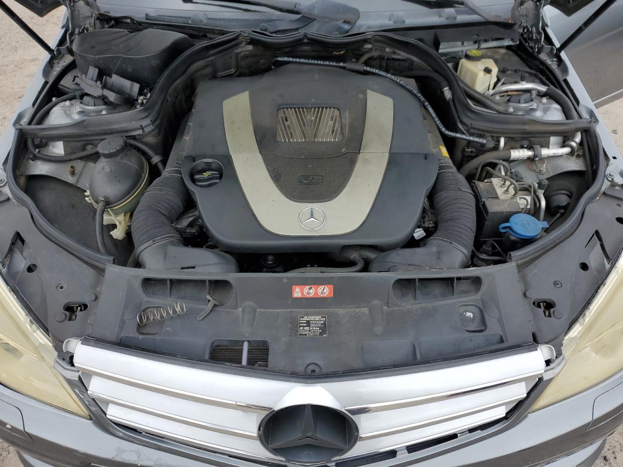 2008 Mercedes-benz C 350 Gray vin: WDDGF56X18F052976