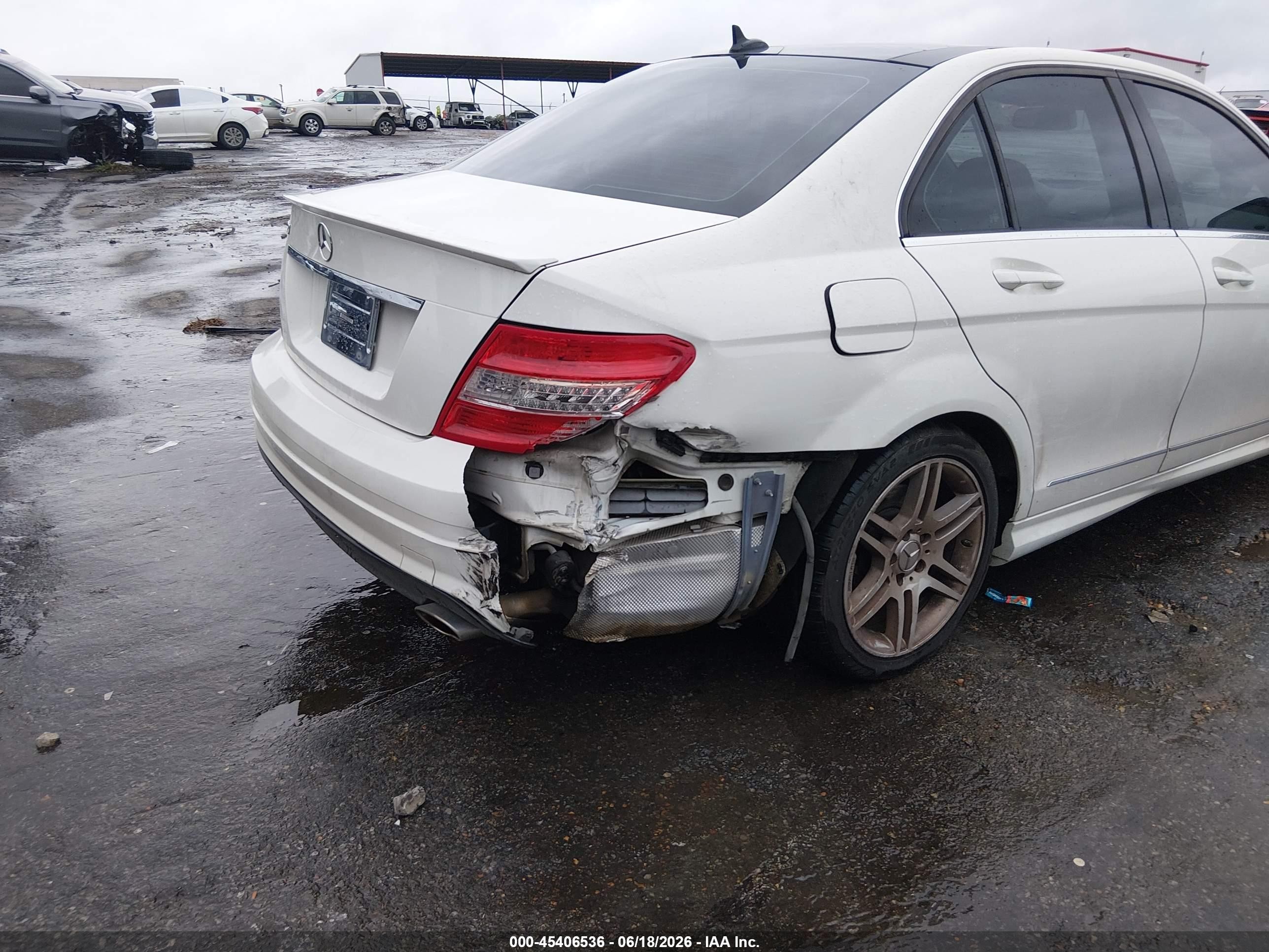 2008 Mercedes-benz C 350 Sport White vin: WDDGF56X18R026537