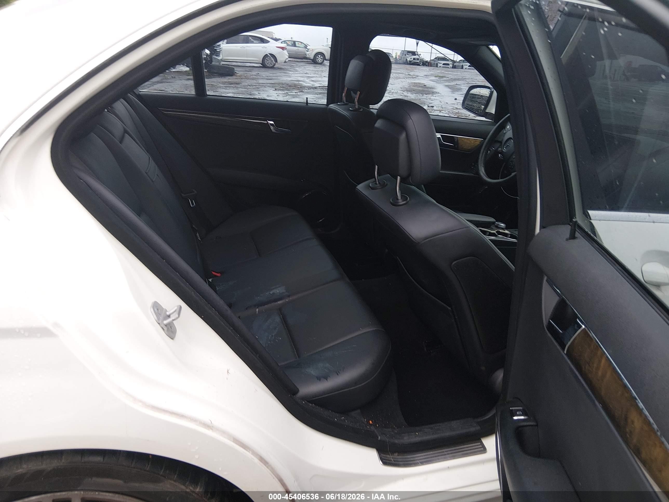 2008 Mercedes-benz C 350 Sport White vin: WDDGF56X18R026537