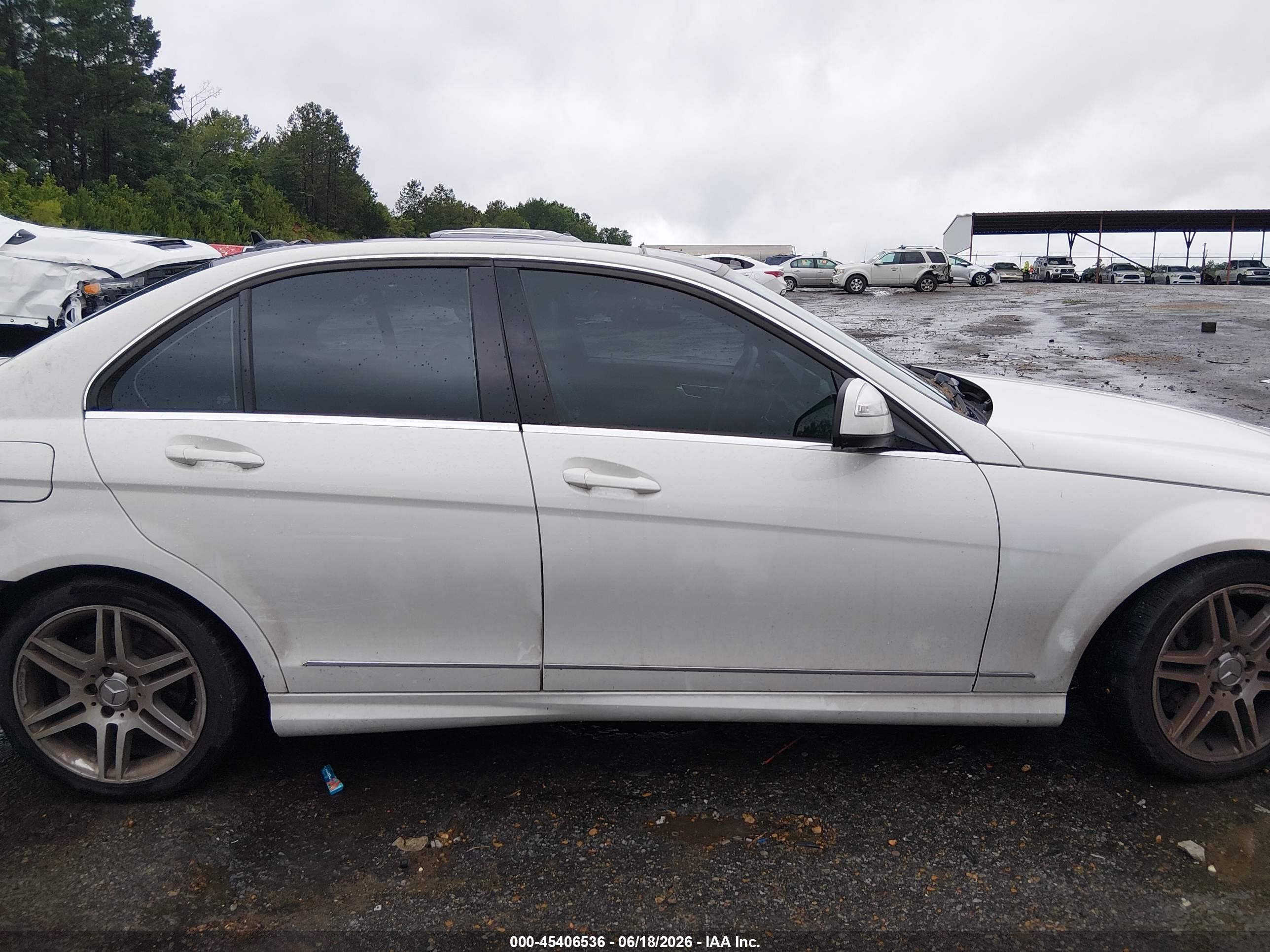 2008 Mercedes-benz C 350 Sport White vin: WDDGF56X18R026537