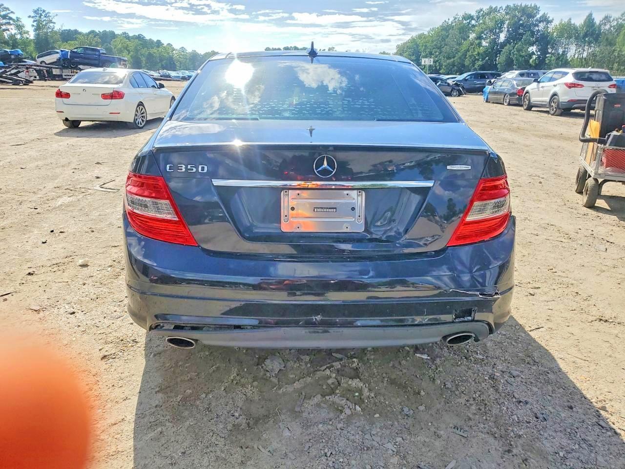 2009 Mercedes-benz C 350 Black vin: WDDGF56X19R050127