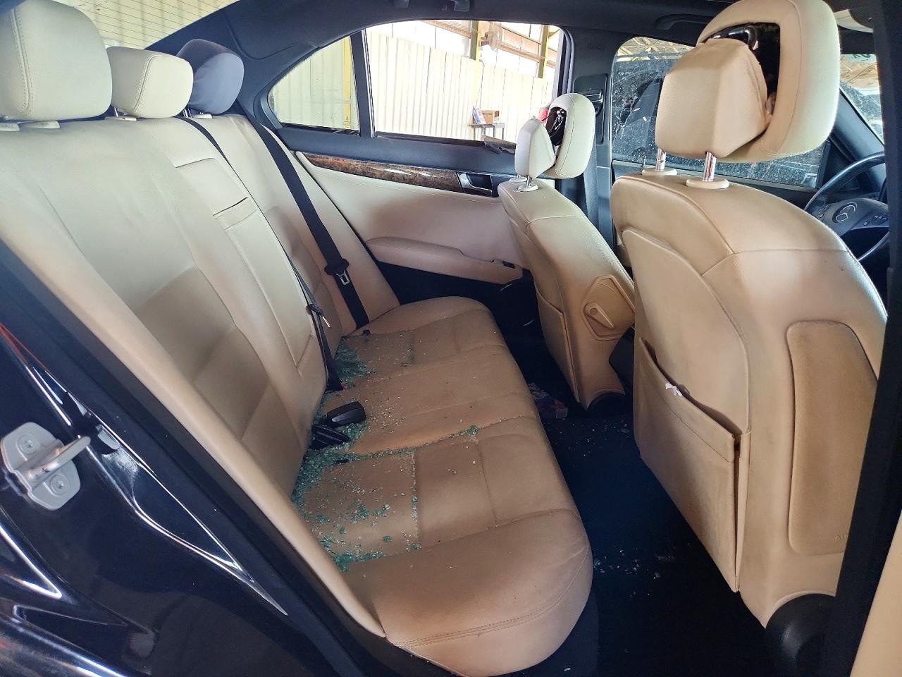 2008 Mercedes-benz C 350 Черный vin: WDDGF56X28F032106