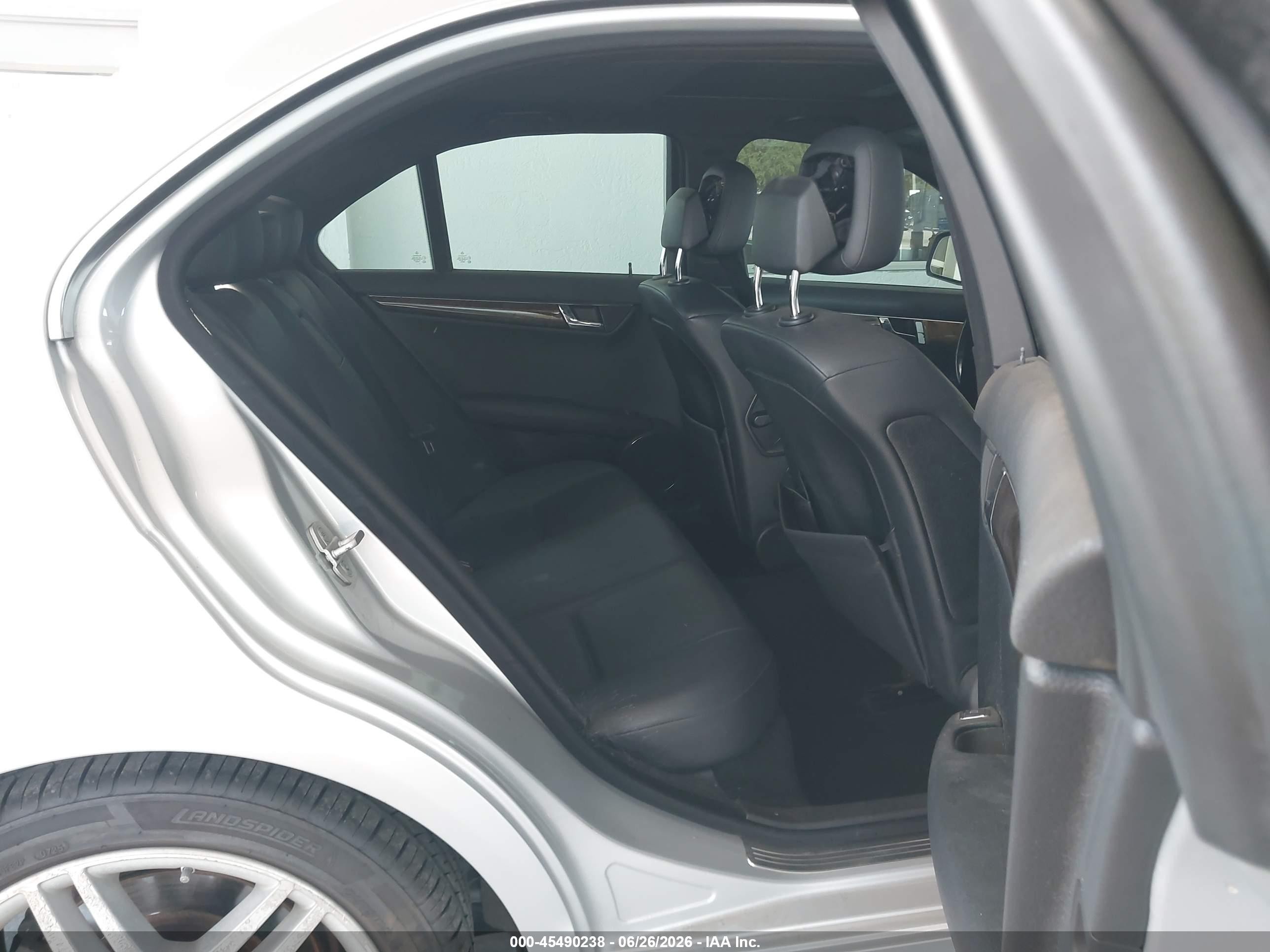 2008 Mercedes-benz C 350 Sport Silver vin: WDDGF56X28F067714