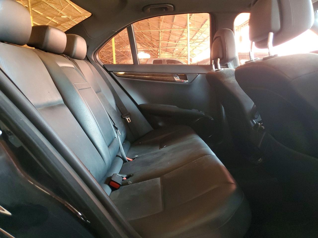 2008 Mercedes-benz C 350 Black vin: WDDGF56X28F104938