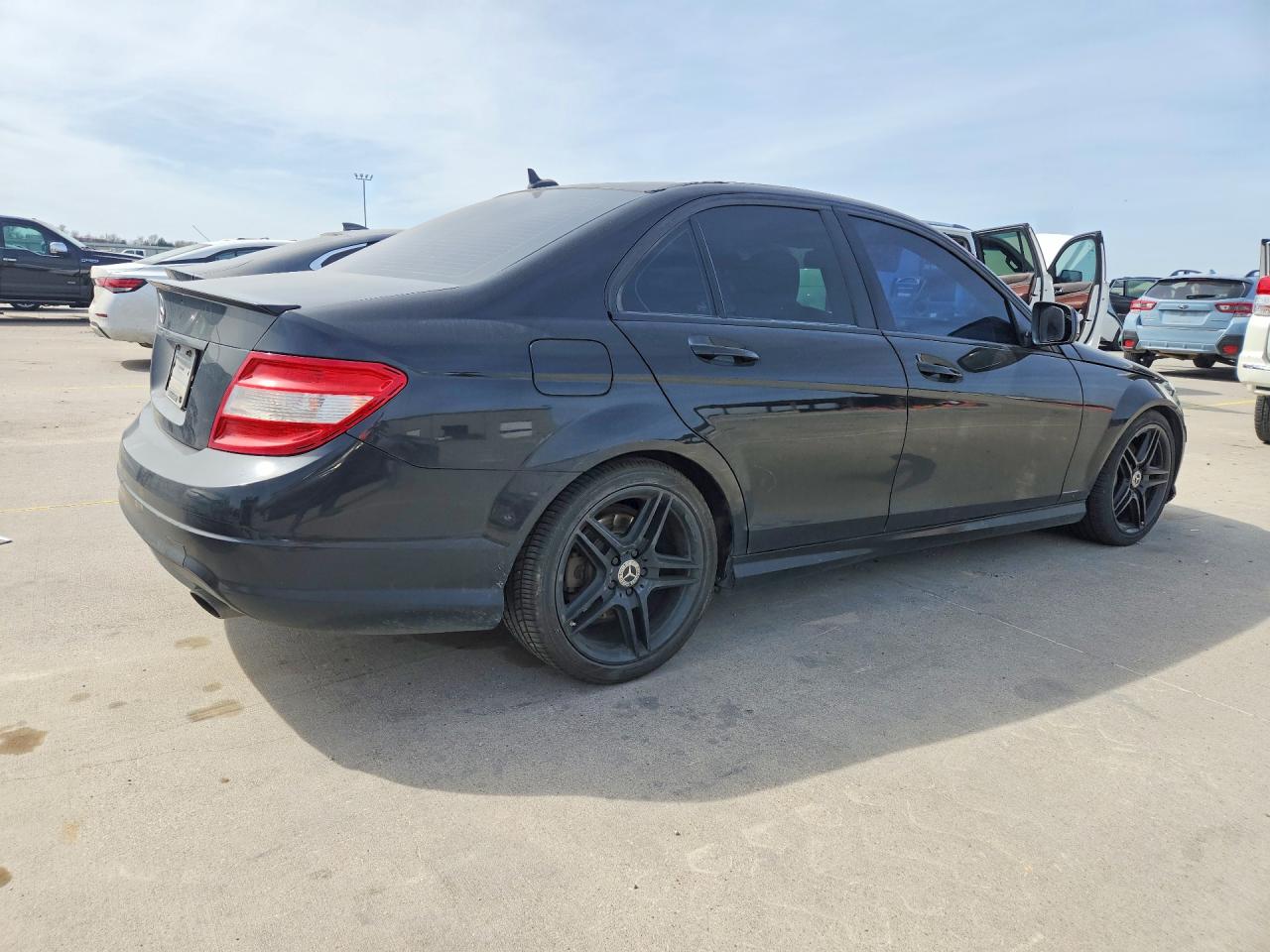 2008 Mercedes-benz C 350 Black vin: WDDGF56X38F017274