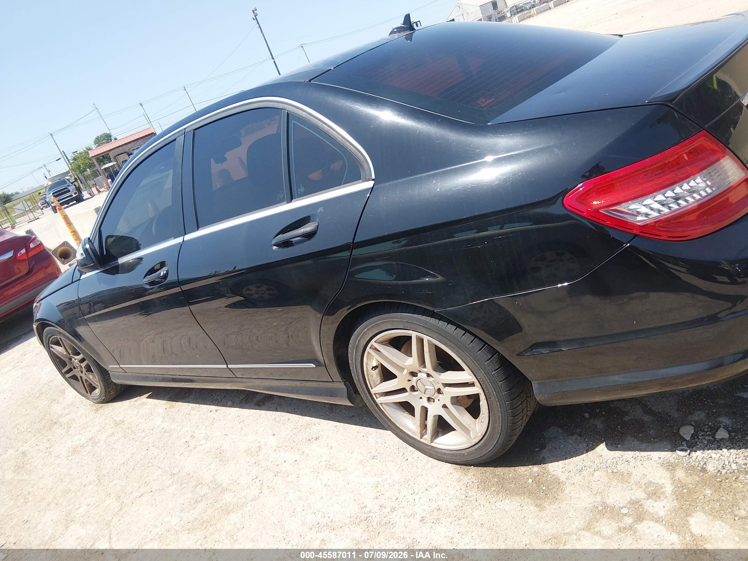 2008 Mercedes-benz C 350 Sport Black vin: WDDGF56X38F127385