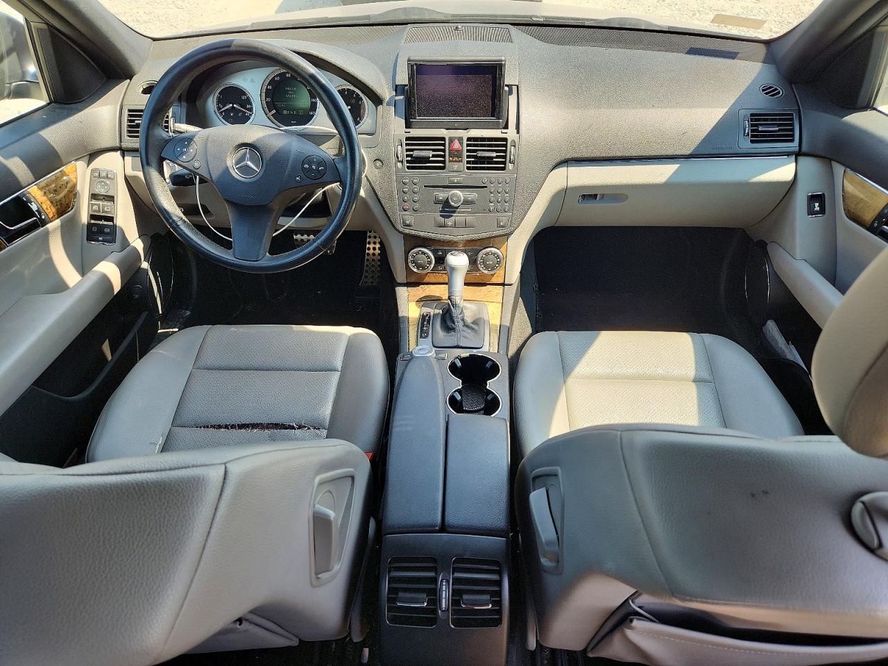 2008 Mercedes-benz C 350 Gray vin: WDDGF56X38R026538