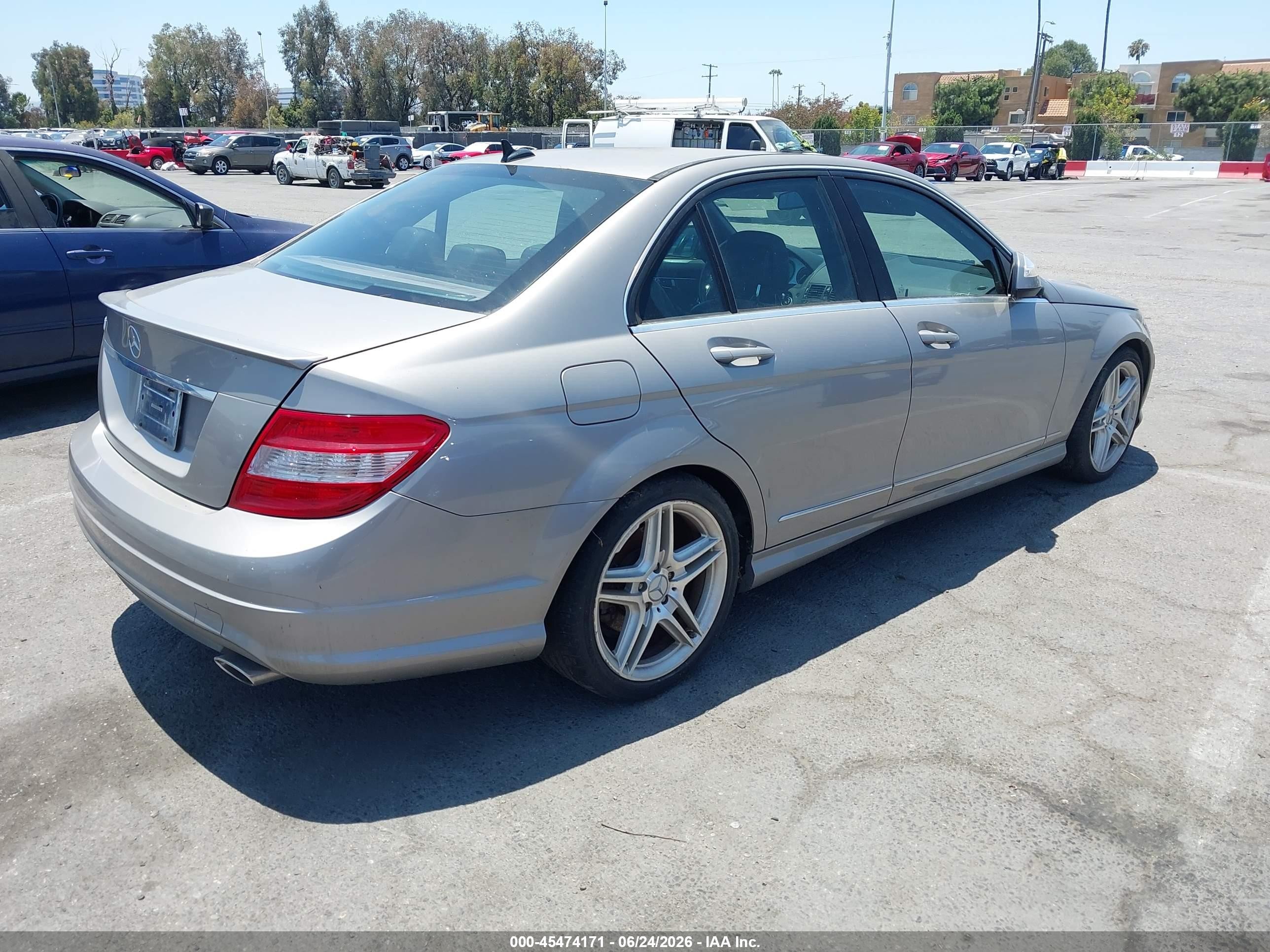 2008 Mercedes-benz C 350 Sport Silver vin: WDDGF56X38R031075