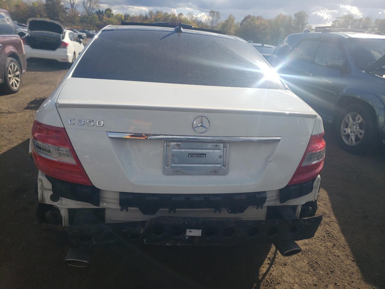 2008 Mercedes-benz C 350 Белый vin: WDDGF56X38R039421