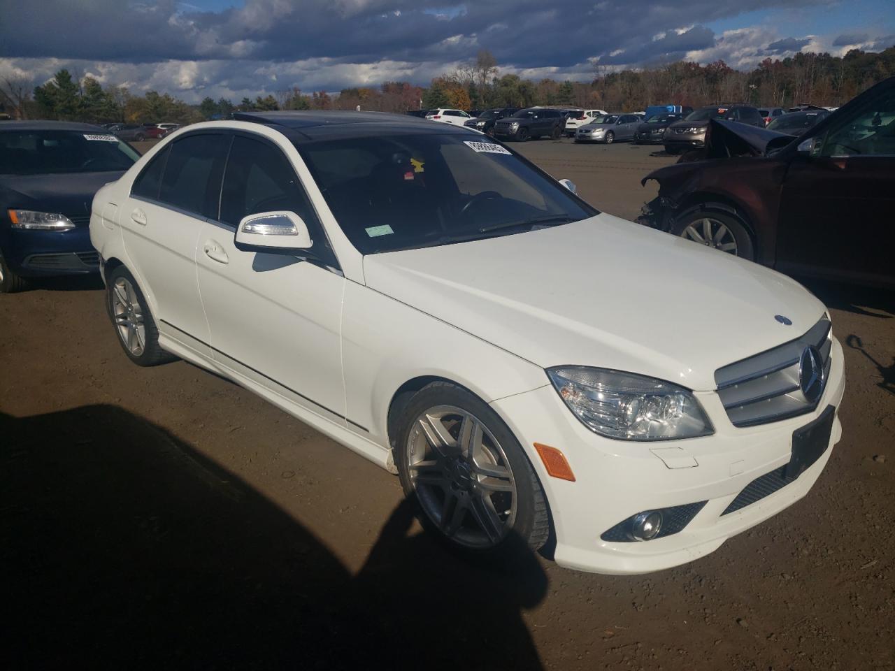 2008 Mercedes-benz C 350 Белый vin: WDDGF56X38R039421