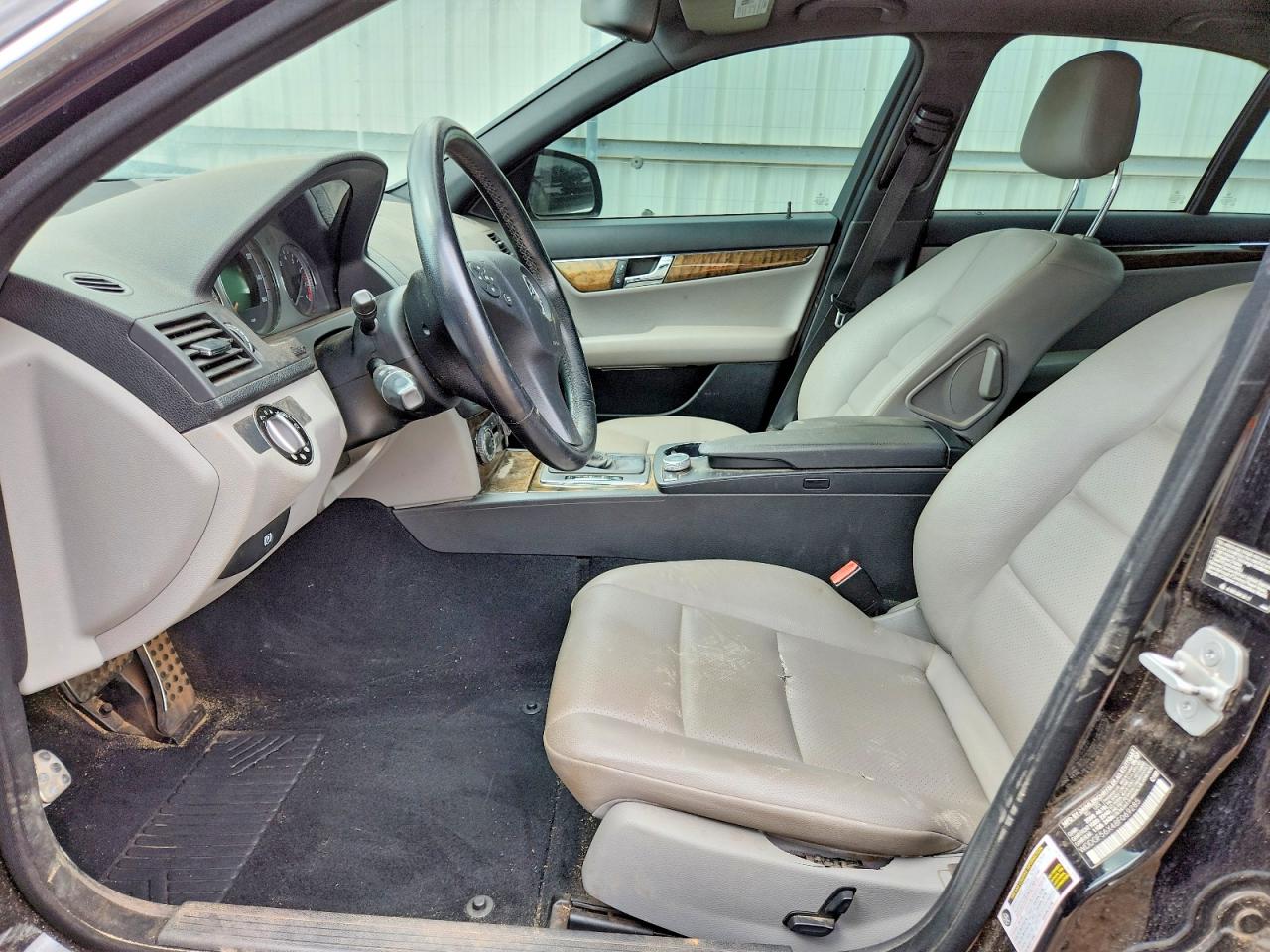 2008 Mercedes-benz C 350 Black vin: WDDGF56X48F069285