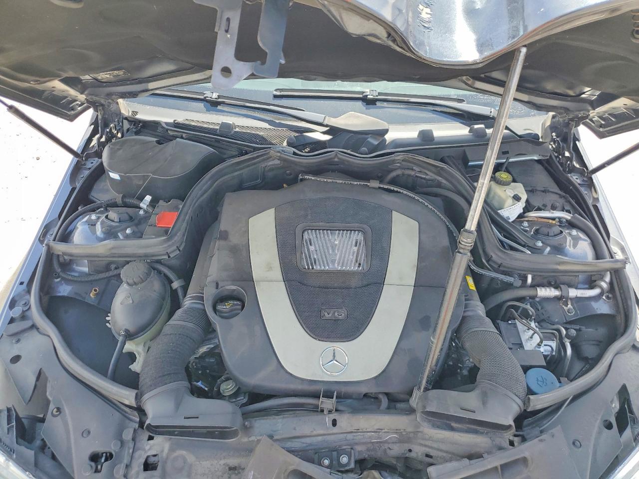 2008 Mercedes-benz C 350 Серый vin: WDDGF56X58F054200