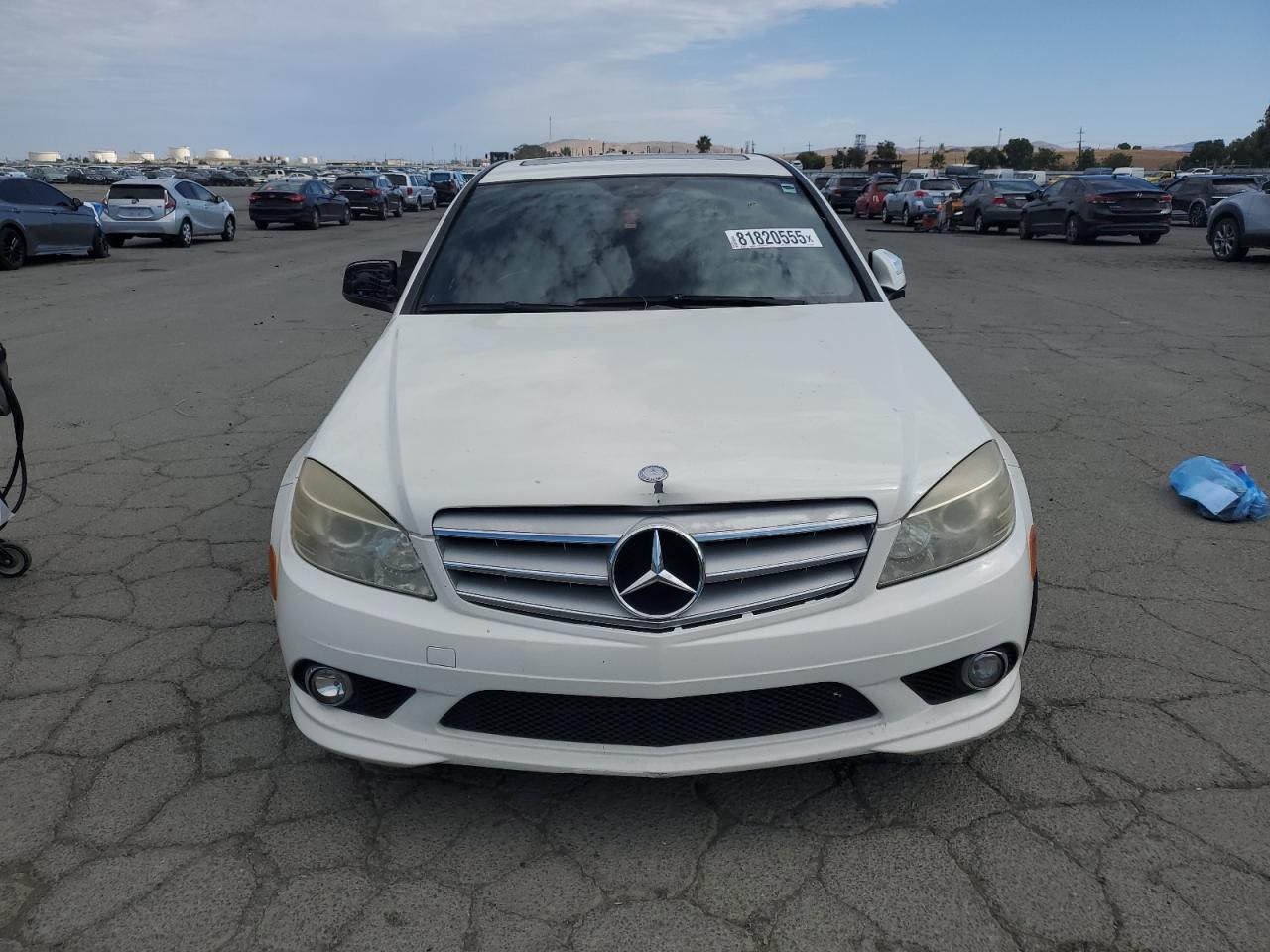 2008 Mercedes-benz C 350 White vin: WDDGF56X58F145418