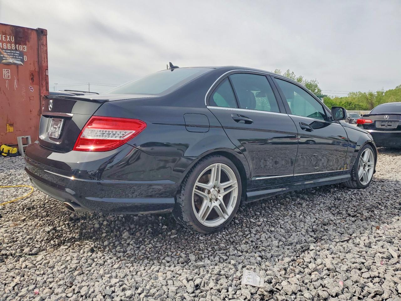2008 Mercedes-benz C 350 Black vin: WDDGF56X58F177639