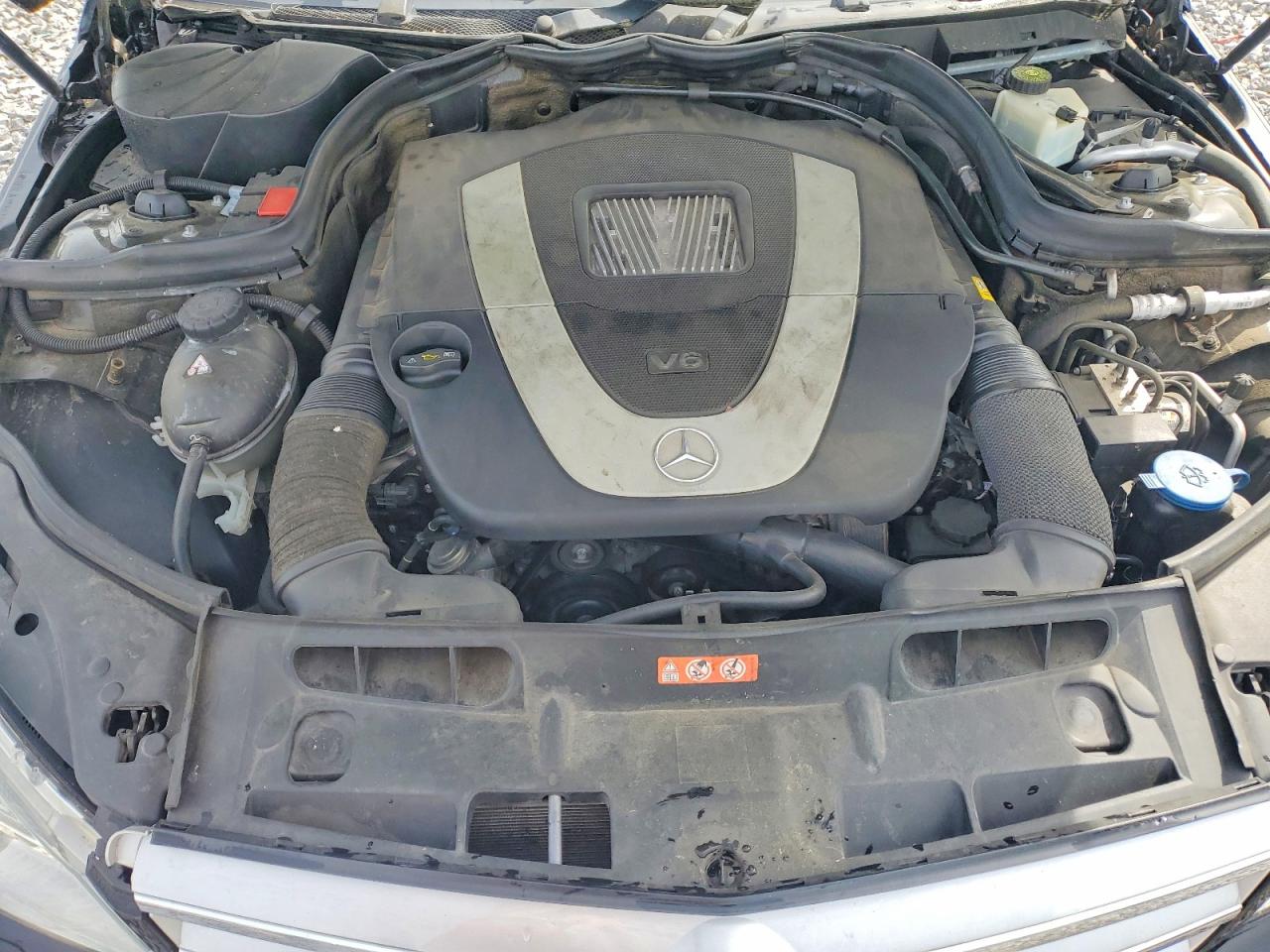2008 Mercedes-benz C 350 Black vin: WDDGF56X58F177639