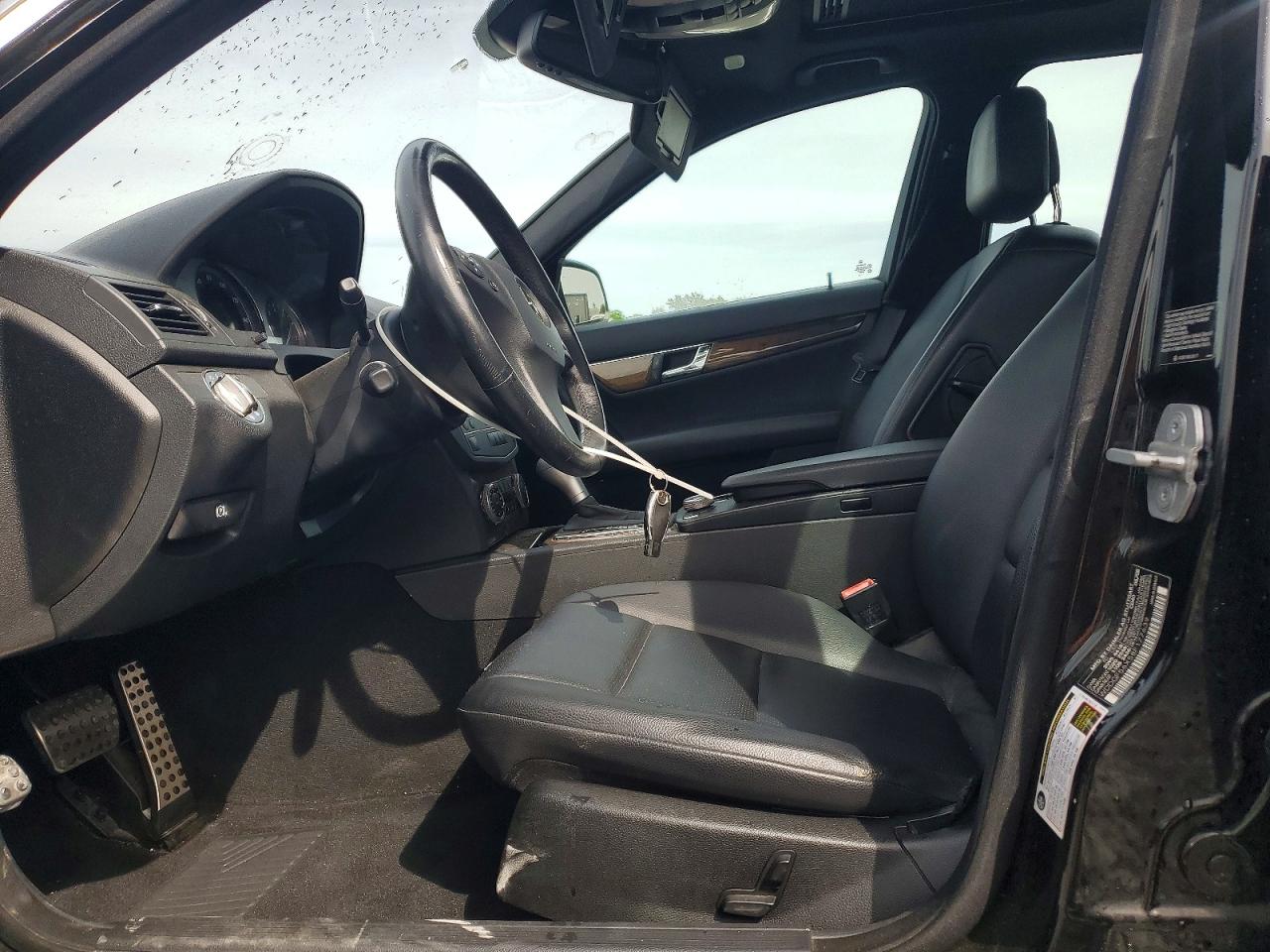 2008 Mercedes-benz C 350 Black vin: WDDGF56X58F177639