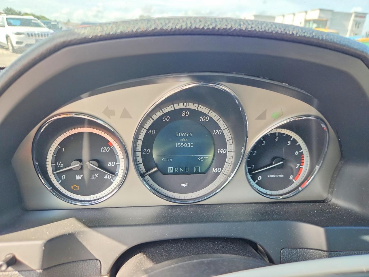 2009 Mercedes-benz C 350 Gray vin: WDDGF56X59R068355