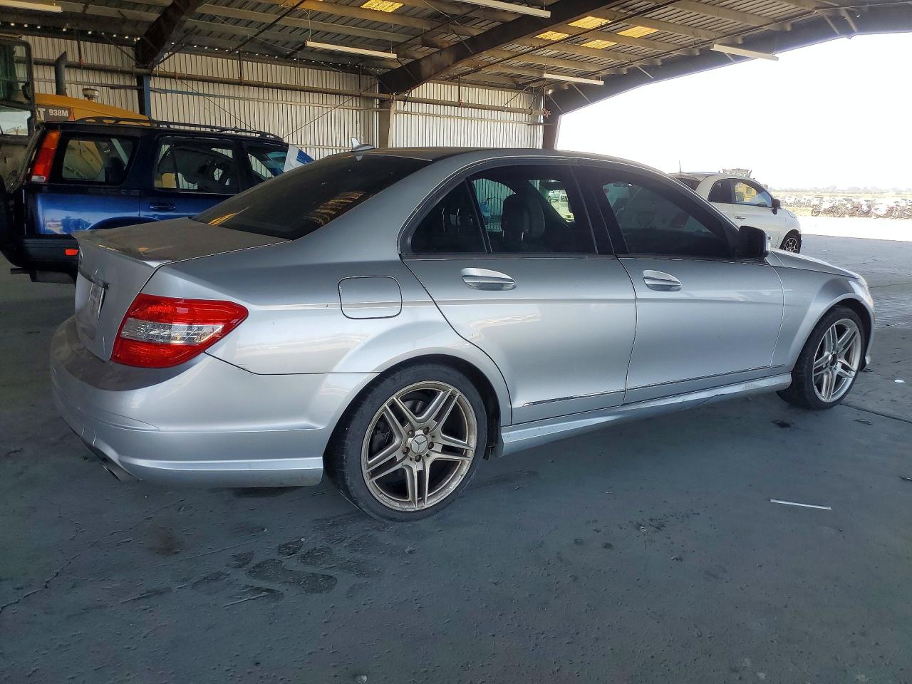 2008 Mercedes-benz C 350 Silver vin: WDDGF56X78F056059