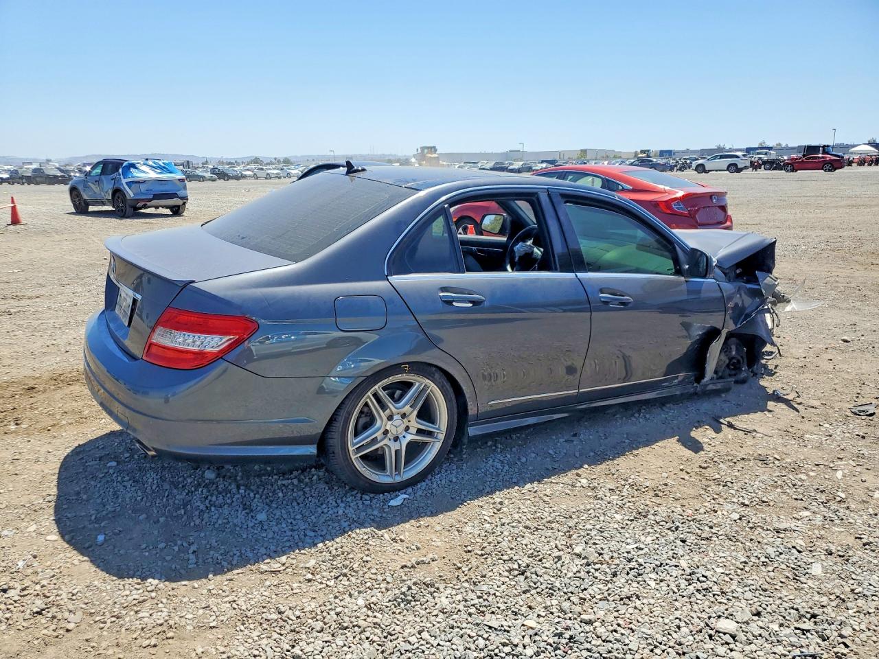 2009 Mercedes-benz C 350 Gray vin: WDDGF56X79F240211