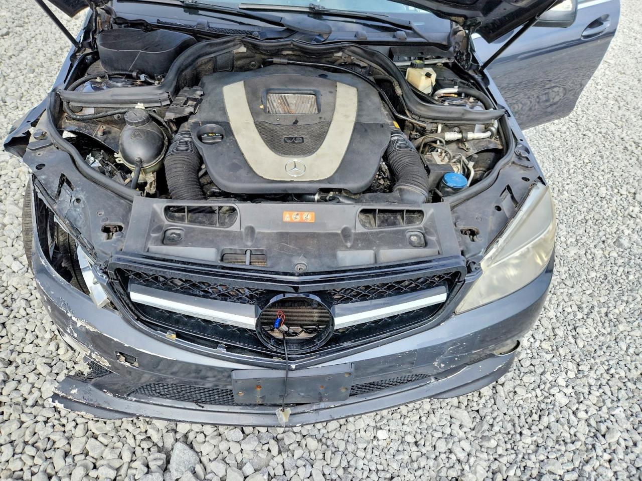 2008 Mercedes-benz C 350 Gray vin: WDDGF56X88F124501