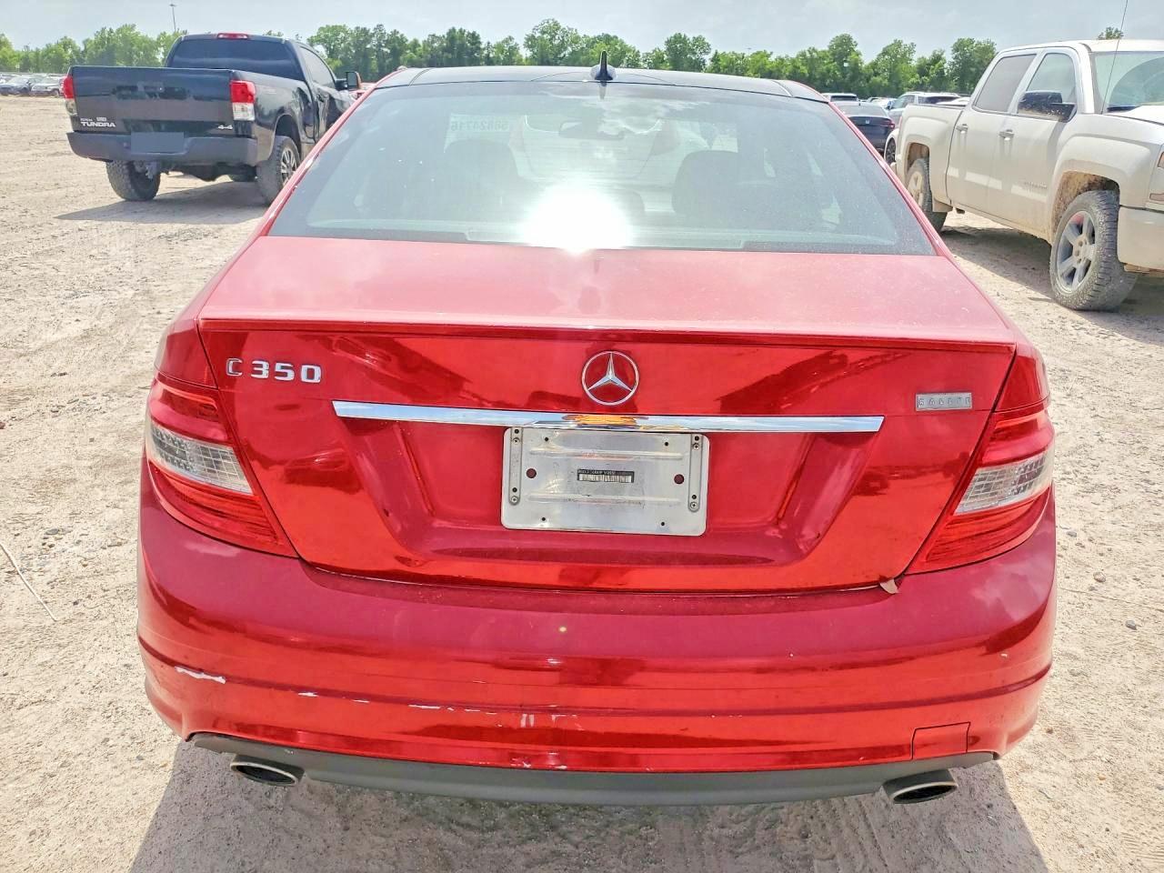 2008 Mercedes-benz C 350 Red vin: WDDGF56X88F162956