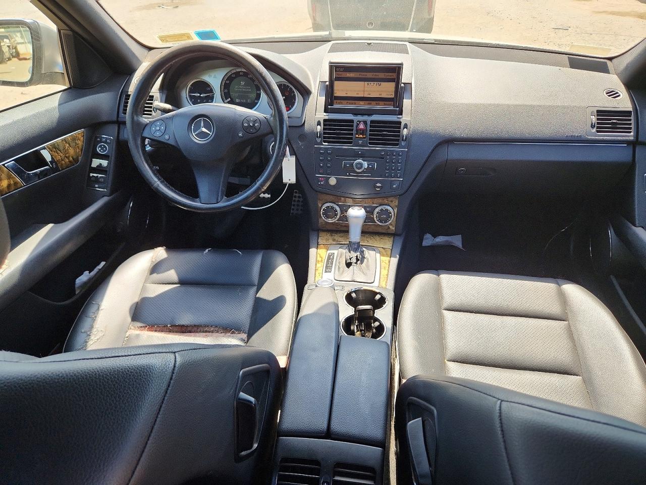 2008 Mercedes-benz C 350 Brown vin: WDDGF56X88F187310