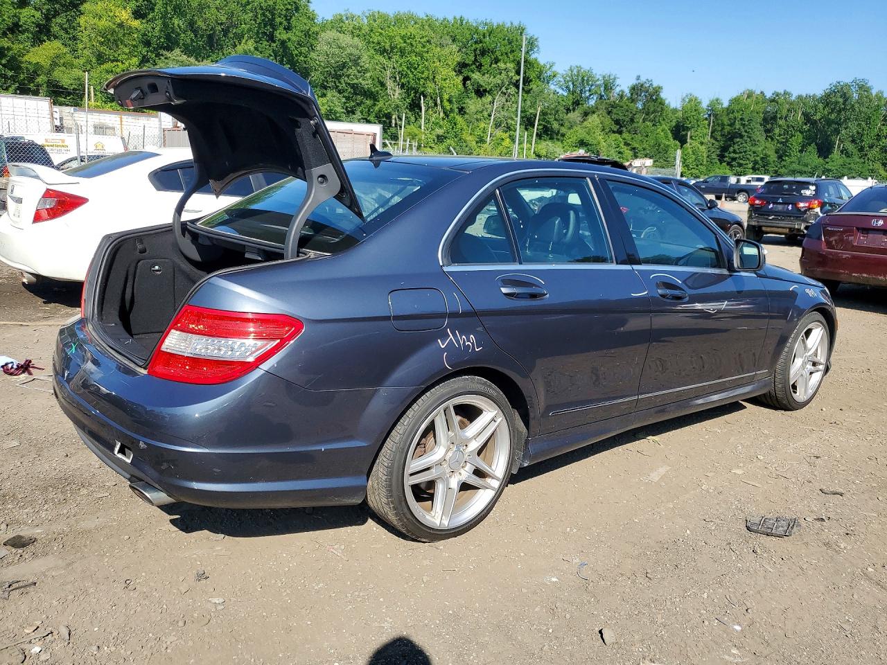 2009 Mercedes-benz C 350 Black vin: WDDGF56X89R058466