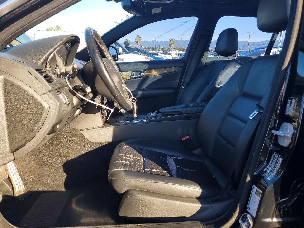 2009 Mercedes-benz C 350 Черный vin: WDDGF56X89R065580