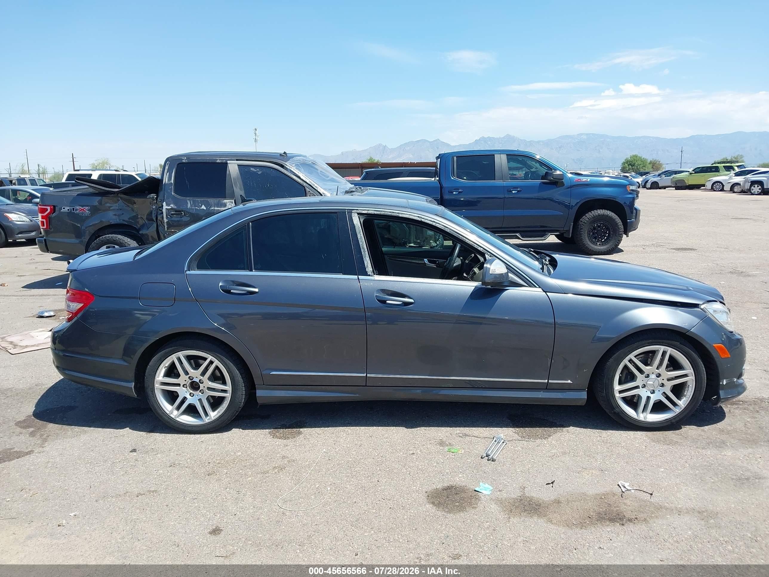 2008 Mercedes-benz C 350 Sport Gray vin: WDDGF56X98F102281
