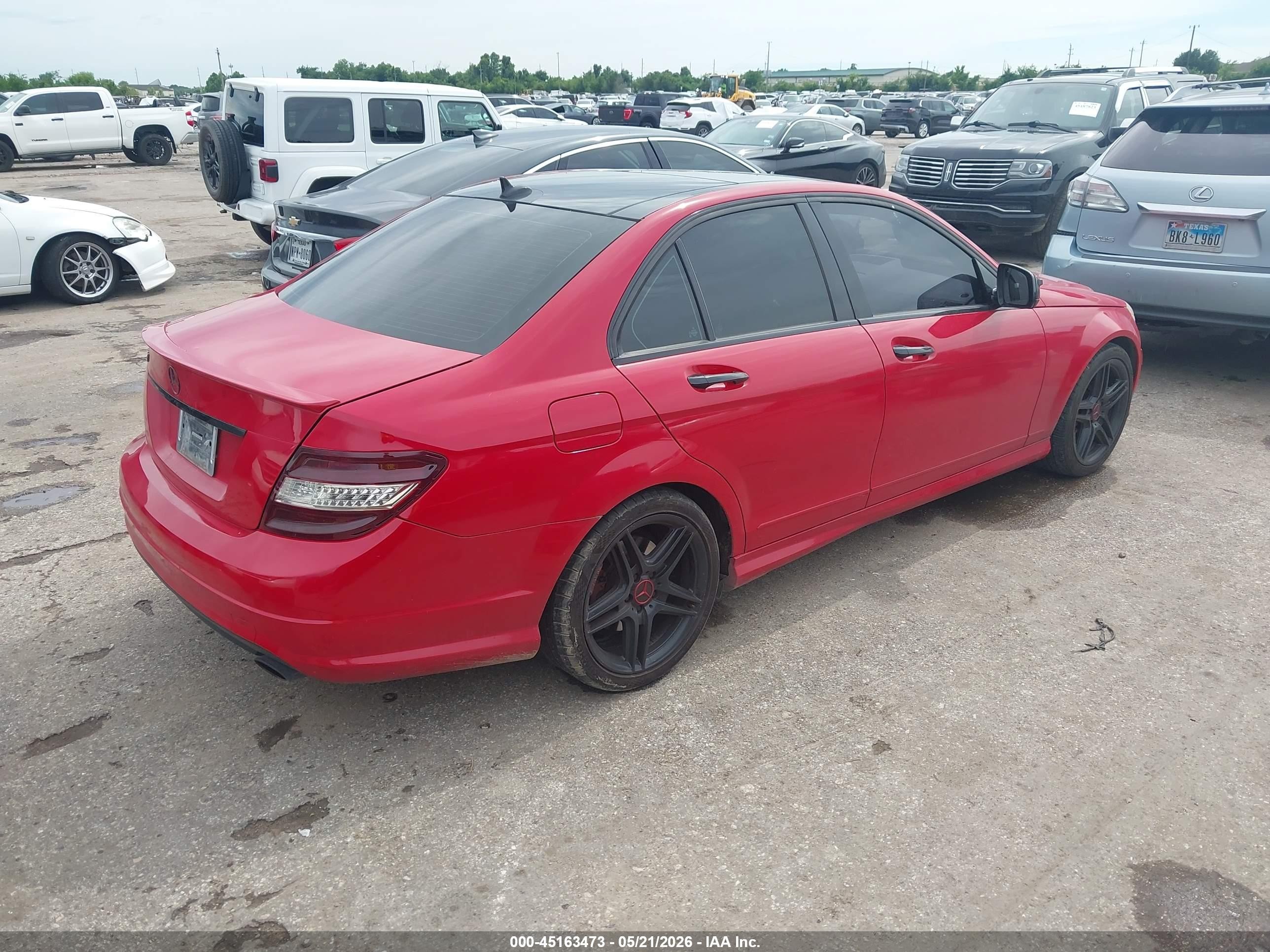 2008 Mercedes-benz C 350 Sport Red vin: WDDGF56XX8F056105