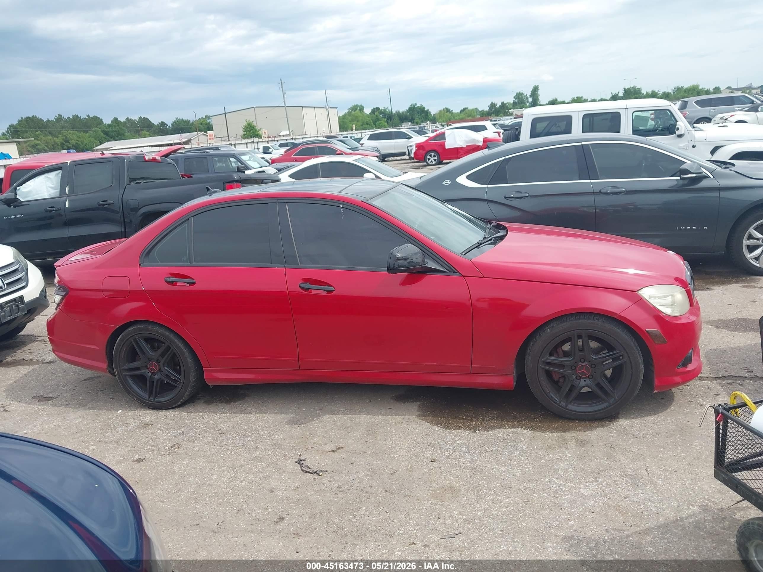 2008 Mercedes-benz C 350 Sport Red vin: WDDGF56XX8F056105
