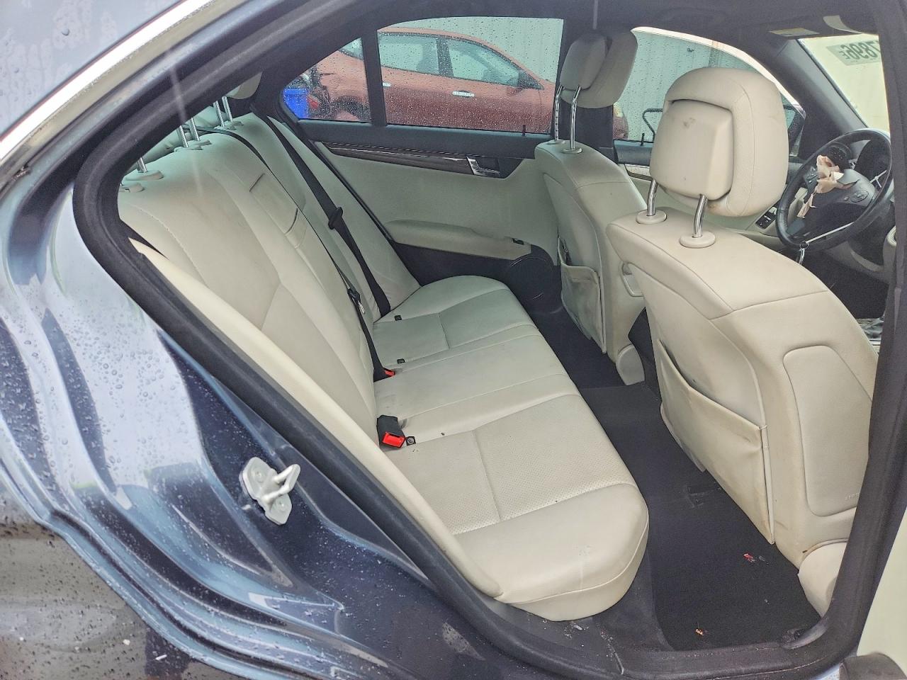 2009 Mercedes-benz C 350 Charcoal vin: WDDGF56XX9R051115