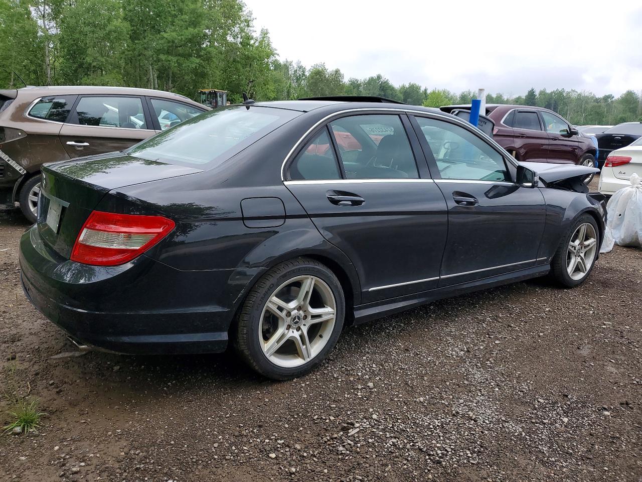 2011 Mercedes-benz C 250 Черный vin: WDDGF5CB8BA512292
