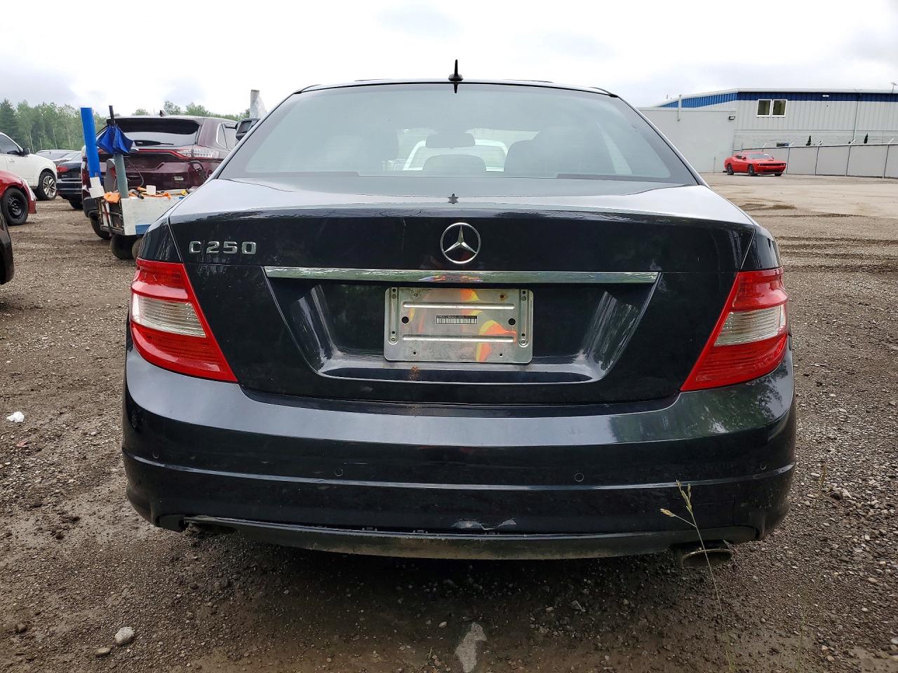 2011 Mercedes-benz C 250 Черный vin: WDDGF5CB8BA512292