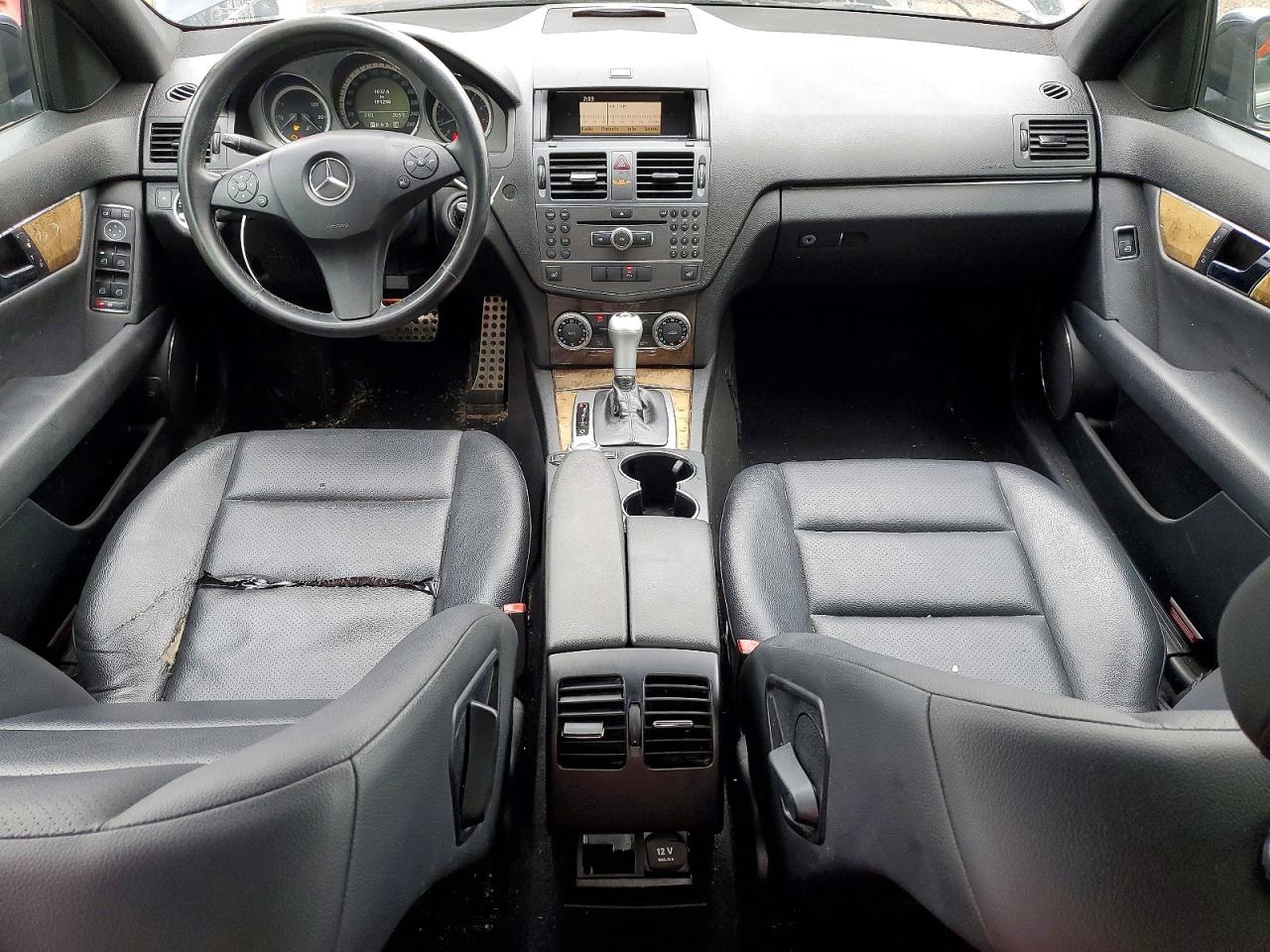 2011 Mercedes-benz C 250 Черный vin: WDDGF5CB8BA512292