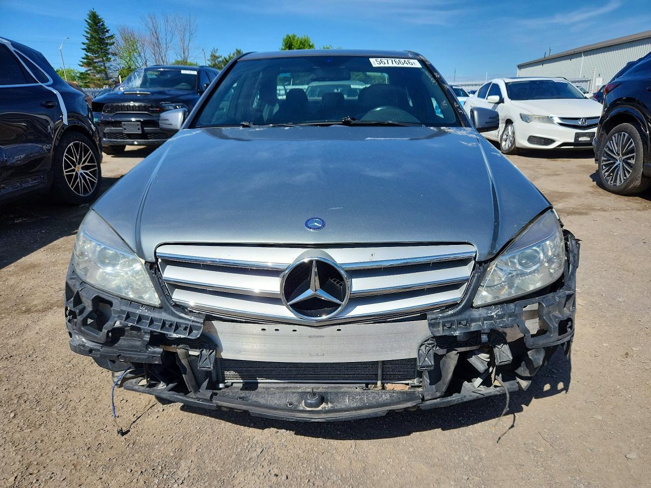 2011 Mercedes-benz C 250 Серый vin: WDDGF5CB9BF587828