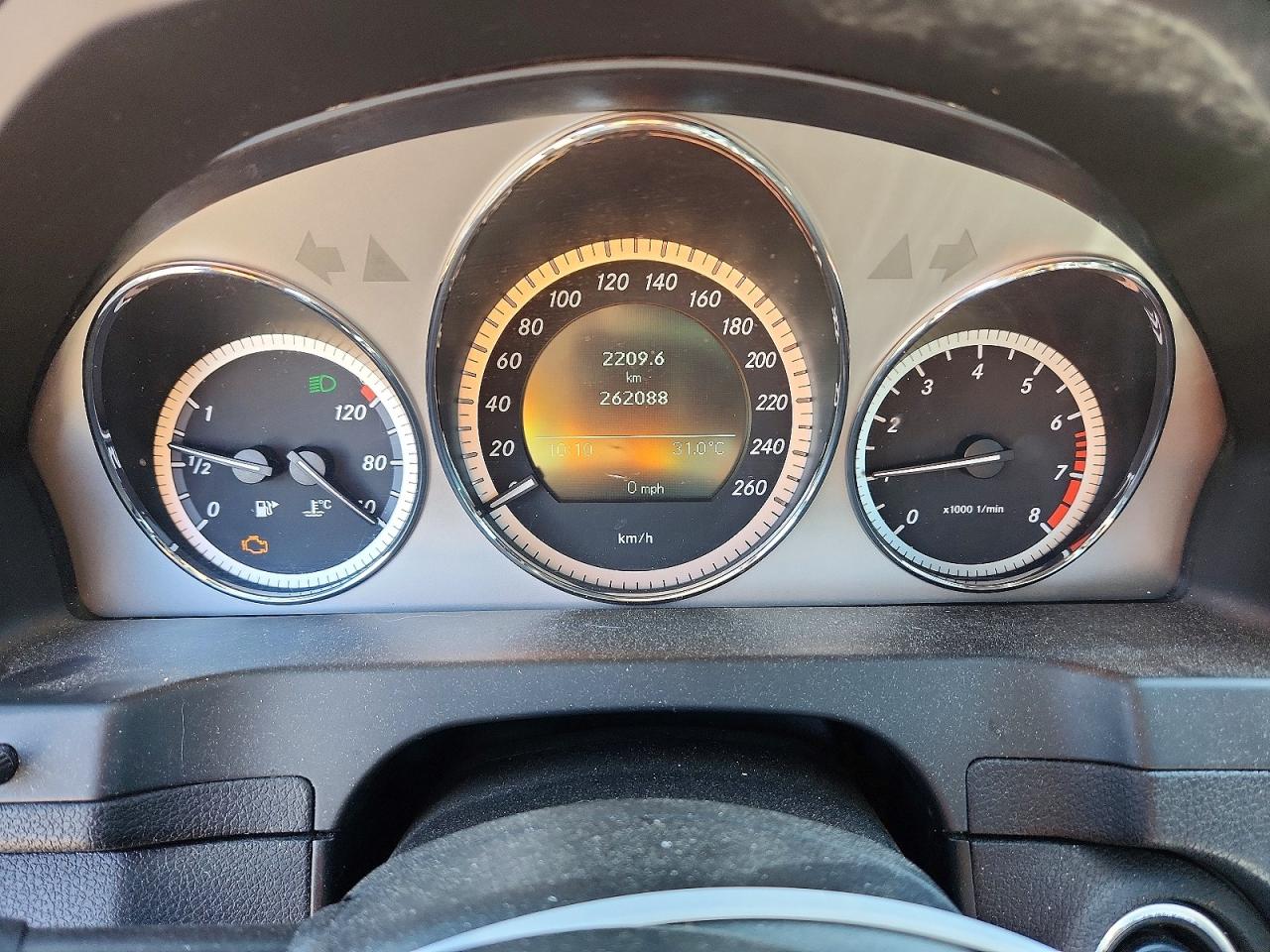 2011 Mercedes-benz C 250 Серый vin: WDDGF5CB9BF587828