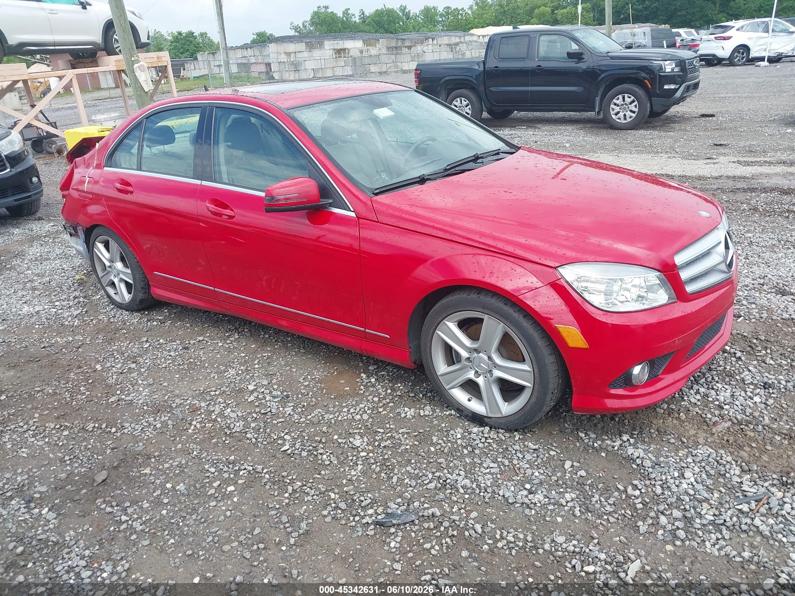 2010 Mercedes-benz C 300 Luxury/sport Red vin: WDDGF5EB0AA394248