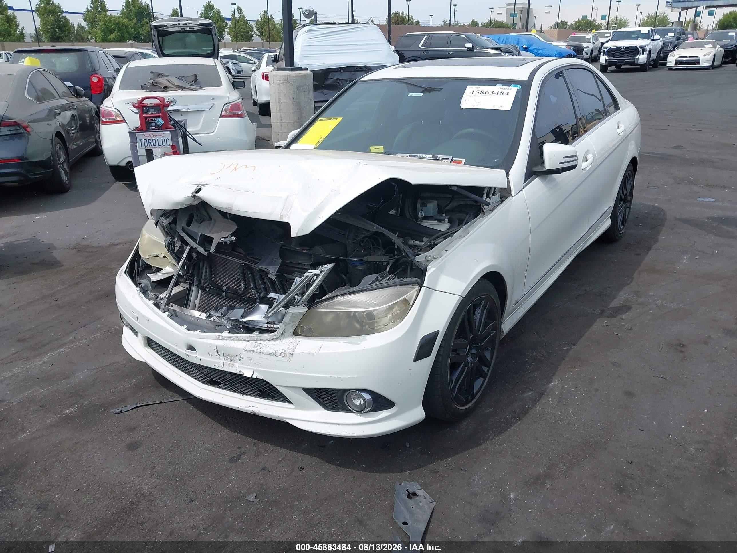2010 Mercedes-benz C 300 Luxury/sport Белый vin: WDDGF5EB0AF422956