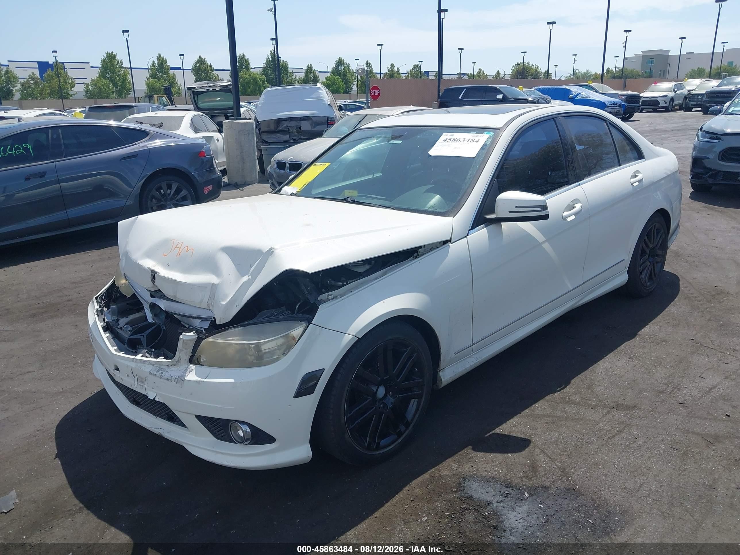 2010 Mercedes-benz C 300 Luxury/sport Белый vin: WDDGF5EB0AF422956