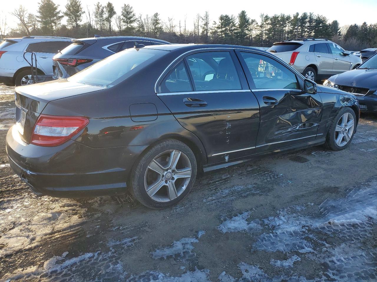 2010 Mercedes-benz C 300 Black vin: WDDGF5EB0AR096932