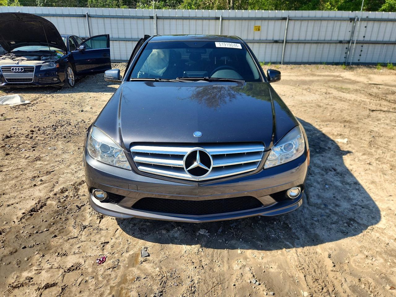 2010 Mercedes-benz C 300 Charcoal vin: WDDGF5EB0AR108111