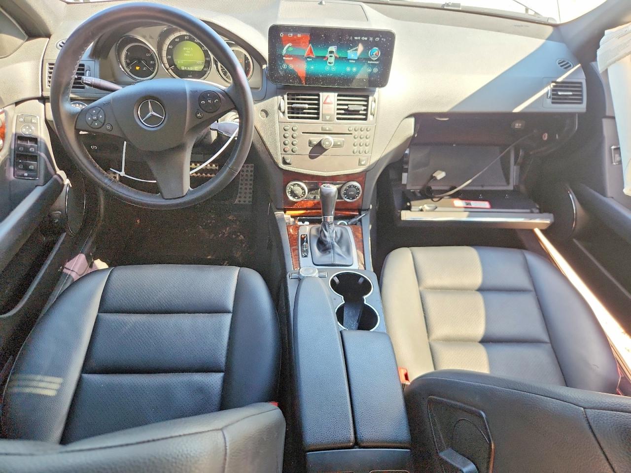 2010 Mercedes-benz C 300 Charcoal vin: WDDGF5EB0AR108111