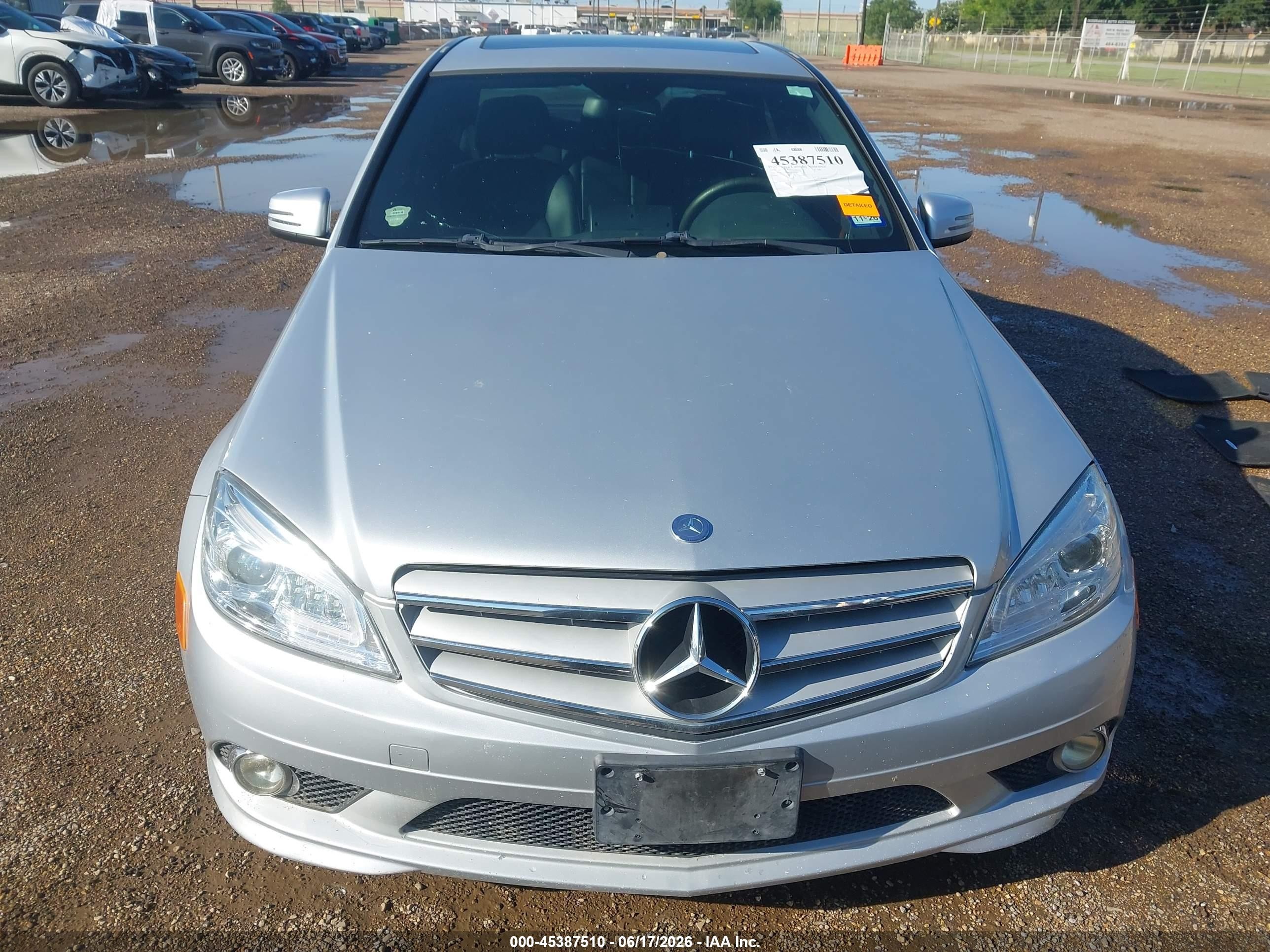 2010 Mercedes-benz C 300 Luxury/sport Серебряный vin: WDDGF5EB0AR127287