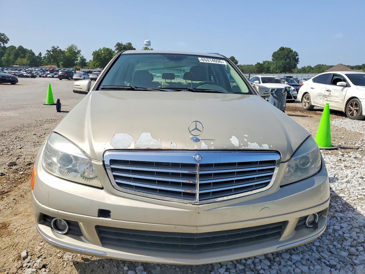 2011 Mercedes-benz C 300 Желто-коричневый vin: WDDGF5EB0BA471038