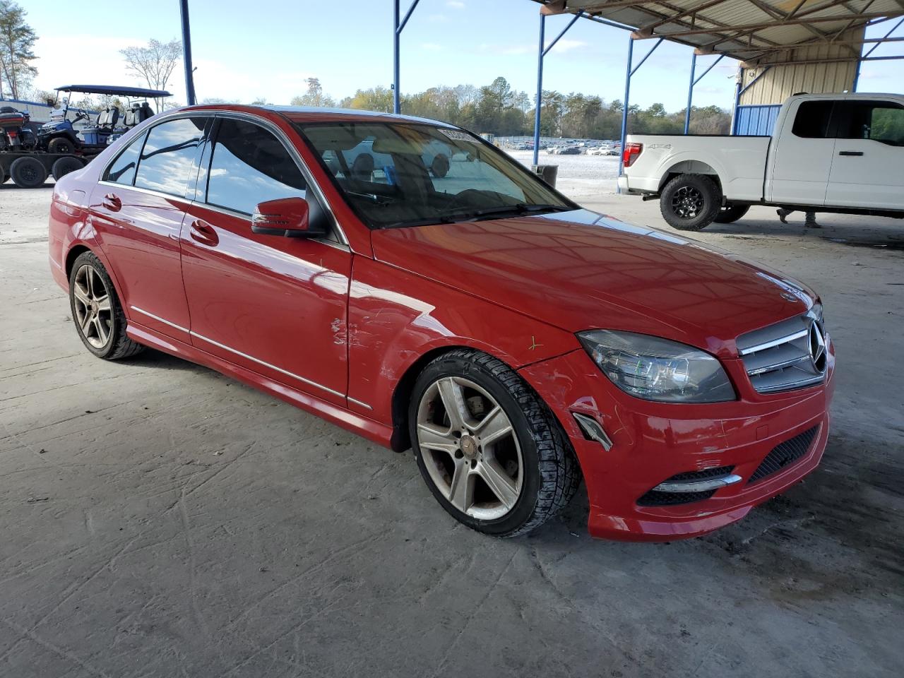 2011 Mercedes-benz C 300 Red vin: WDDGF5EB0BA521730