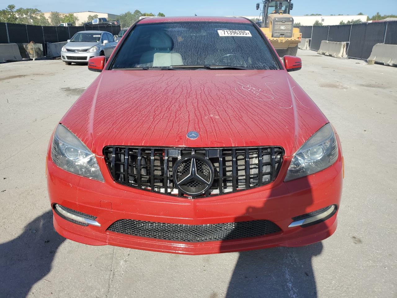 2011 Mercedes-benz C 300 Red vin: WDDGF5EB0BA523252