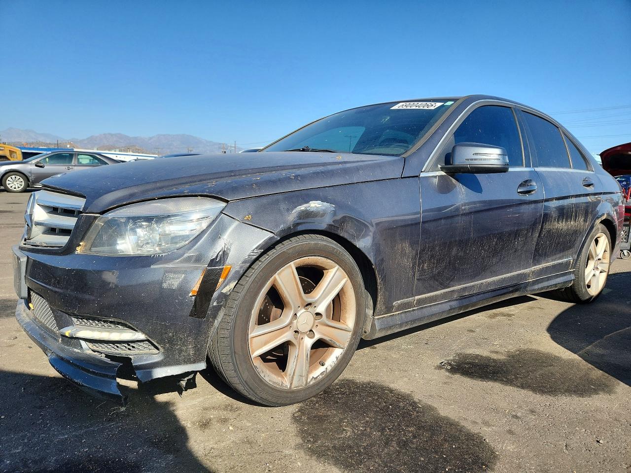 2011 Mercedes-benz C 300 Gray vin: WDDGF5EB0BF628344