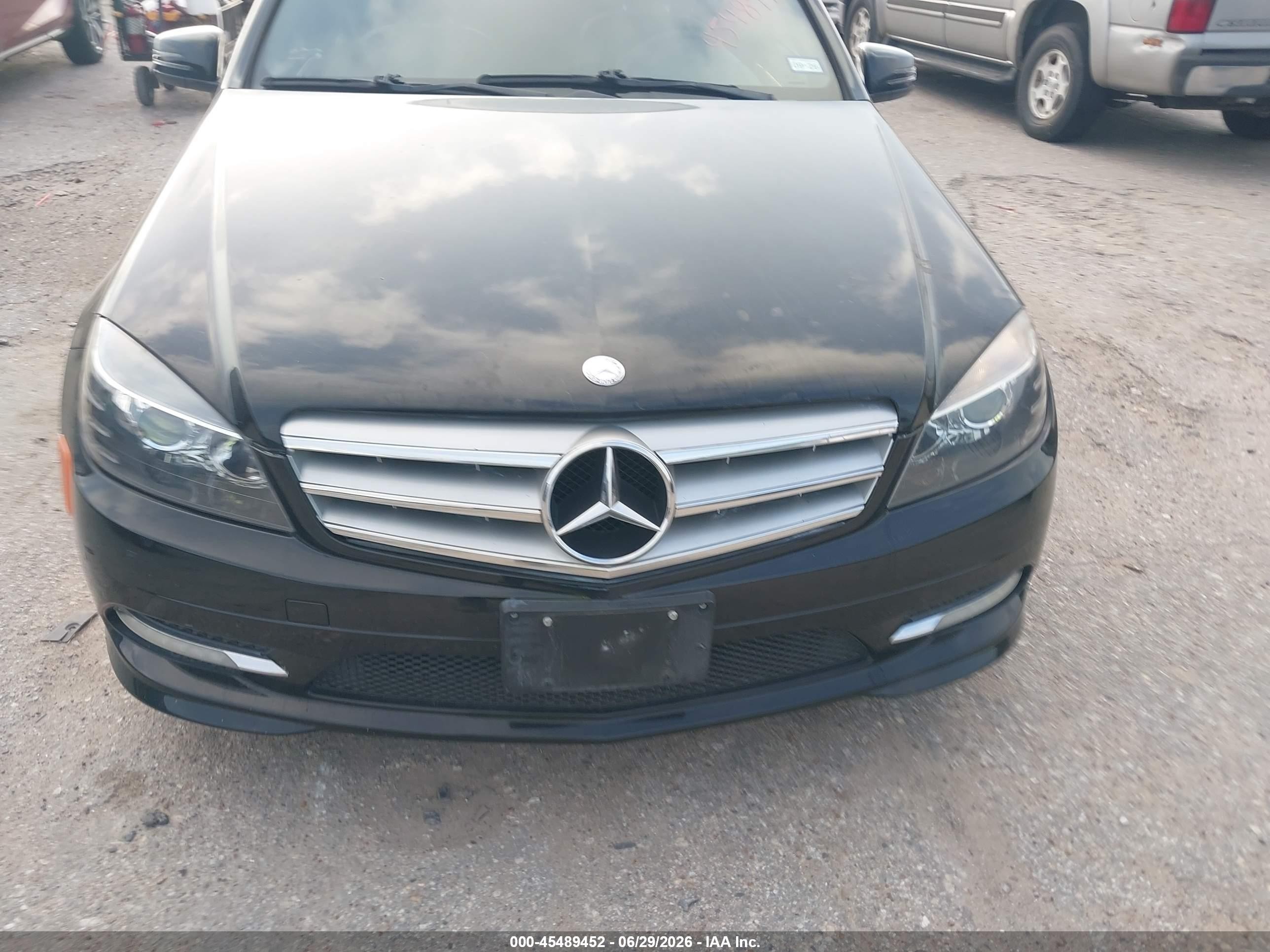 2011 Mercedes-benz C 300 Sport Black vin: WDDGF5EB0BR158105