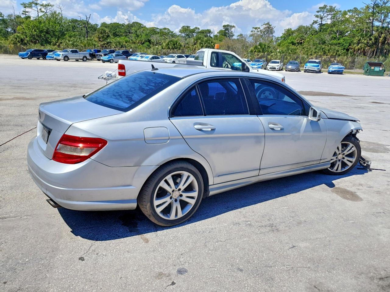 2011 Mercedes-benz C 300 Silver vin: WDDGF5EB0BR174305
